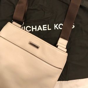 Michael Kors Cream Flat Crossbody Purse